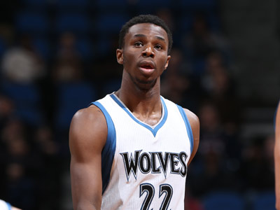 波兰主帅：即使踢得丑陋也要赢球；扎莱夫斯基染黄让我恼火（波兰主帅：胜利压倒一切，哪怕踢得难看；扎莱夫斯基的黄牌让我不满）