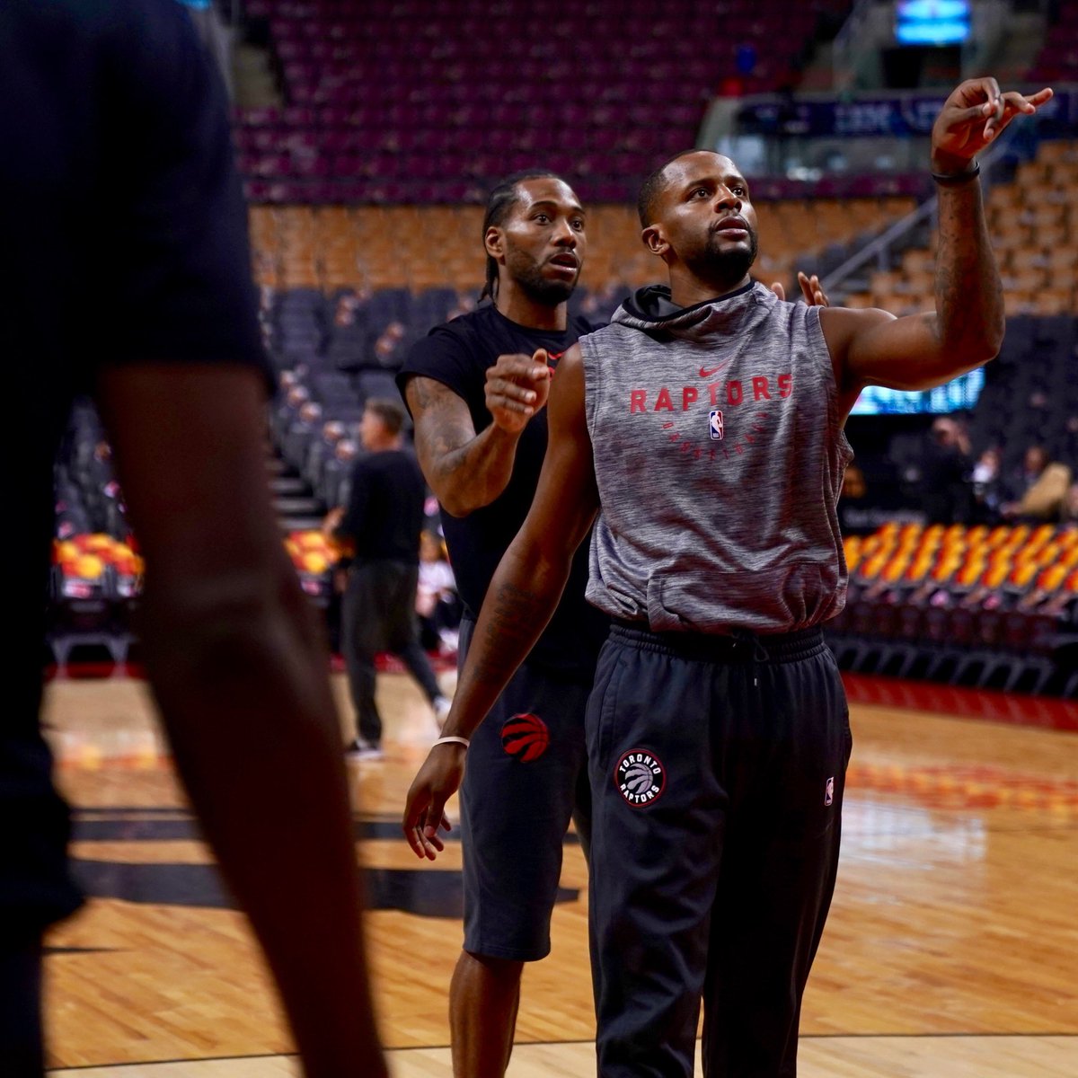 马约拉尔：被西班牙征召是我的目标；本泽马总会鼓励我（马约拉尔：目标是入选西班牙队，本泽马始终在鼓励我）