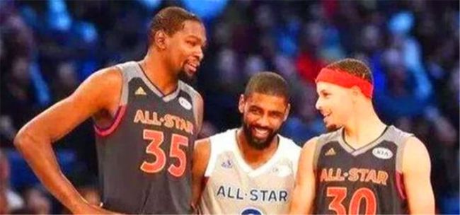 浙江队攻守兼备持续强势（浙江队攻防俱佳势头正猛）